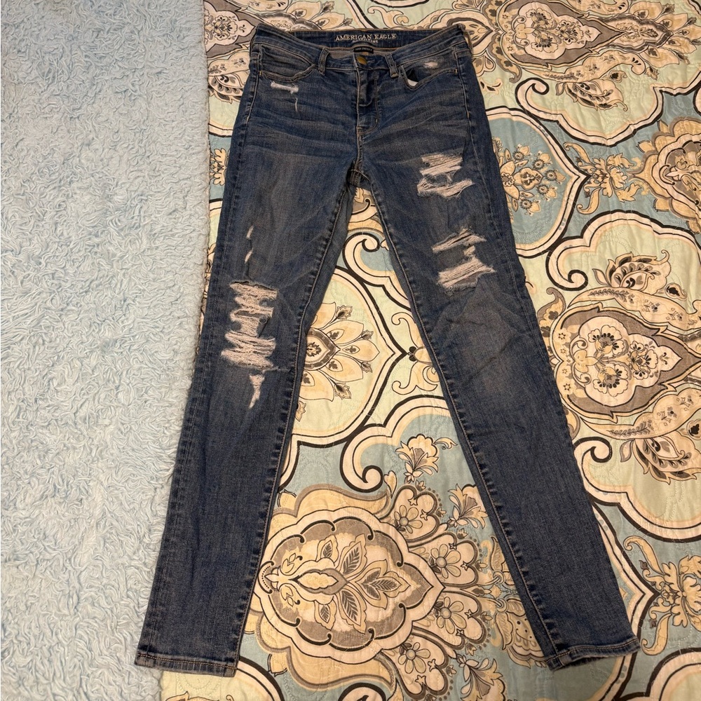 American Eagle Outfitters Women's Blue Distressed Next Level Hi Rise Jeans Sz. 8
